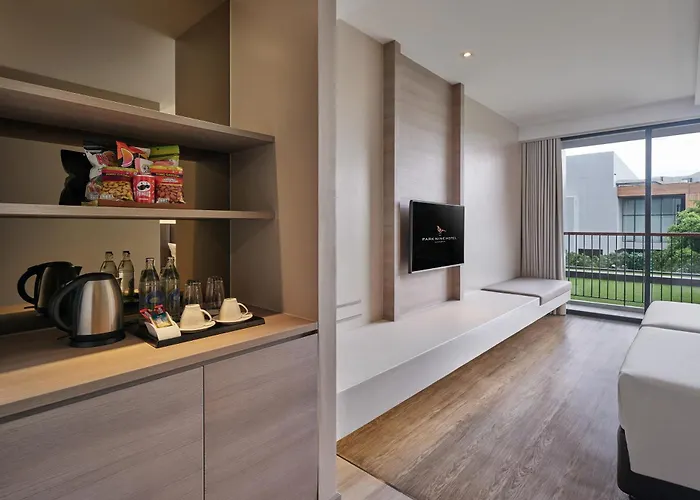 The Park Nine Suvarnabhumi - Free Airport Shuttle Hotel Bangkok