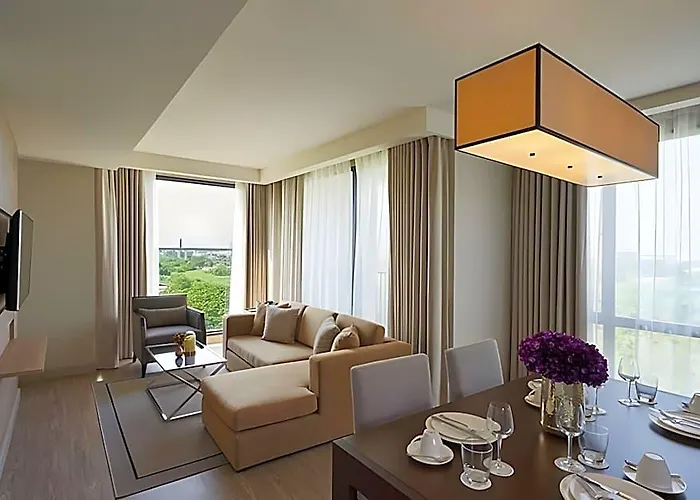 The Park Nine Suvarnabhumi - Free Airport Shuttle Hotel
